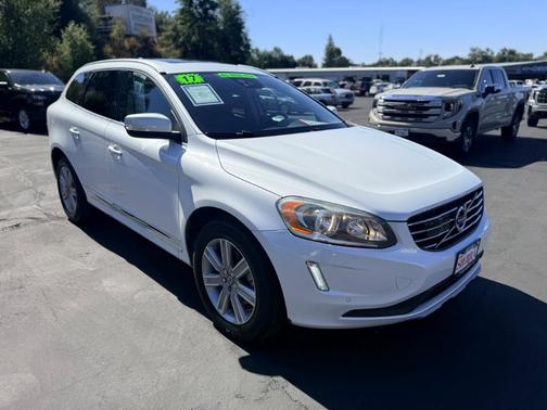 2017 Volvo XC60 T5 Inscription