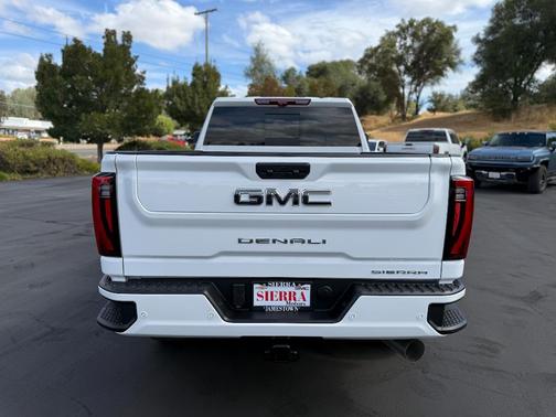 2026 GMC Sierra 2500 Denali Ultimate