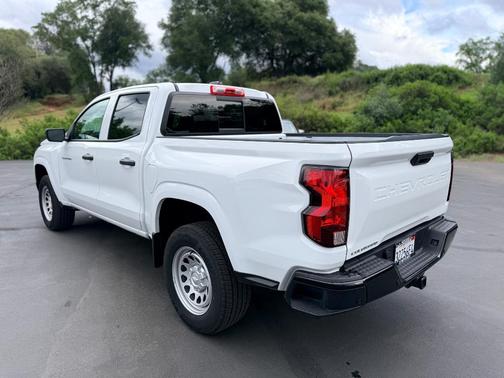 2025 Chevrolet Colorado WT