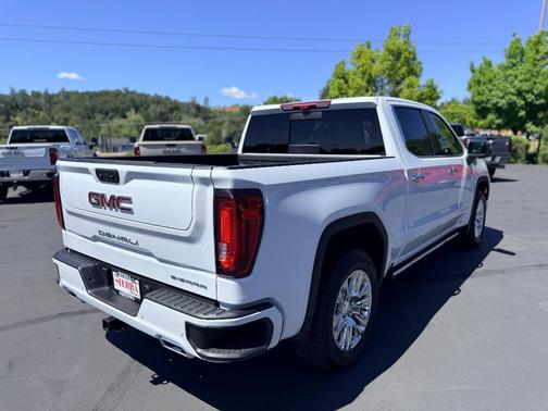 Glacier White 2026 GMC Sierra 1500 Denali