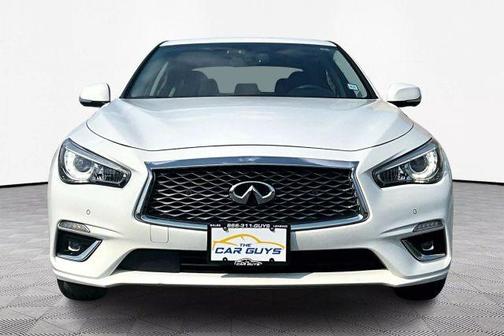 2022 INFINITI Q50 LUXE