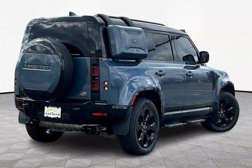 2023 Land Rover Defender 110 X-Dynamic SE