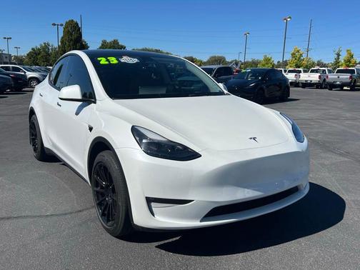 2023 Tesla Model Y Performance Dual Motor All-Wheel Drive