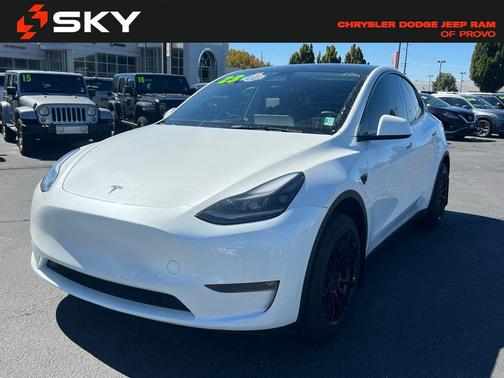 2023 Tesla Model Y Performance Dual Motor All-Wheel Drive