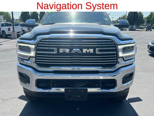 Granite Crystal Metallic Clearcoat 2022 RAM 2500 Laramie Crew Cab 4x4 6'4' Box