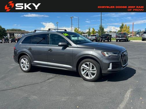 2024 Audi Q7 55 Premium Plus