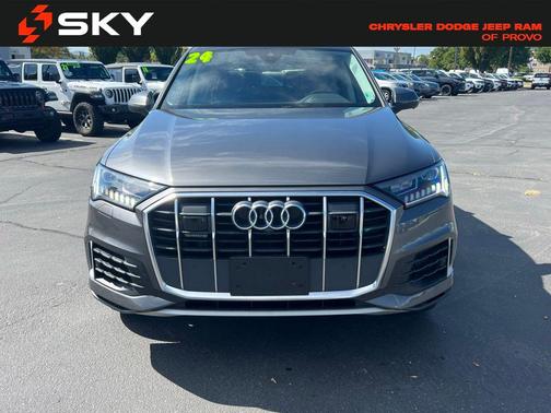 2024 Audi Q7 55 Premium Plus
