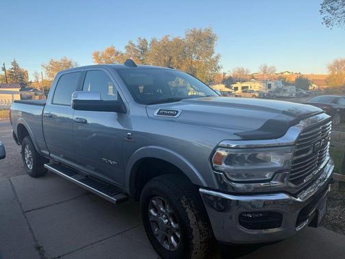 2021 RAM 2500 Laramie Crew Cab 4x4 6'4' Box