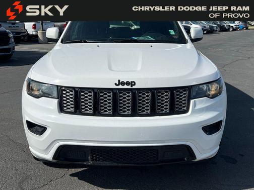 2021 Jeep Grand Cherokee Laredo