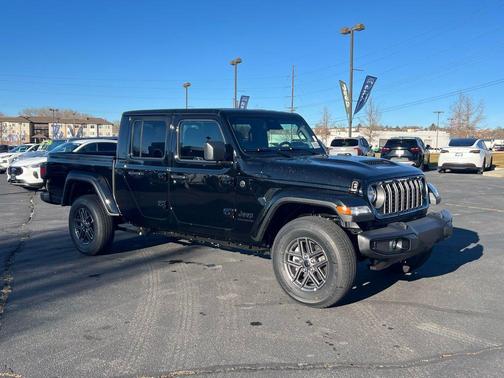 2026 Jeep Gladiator Sport S