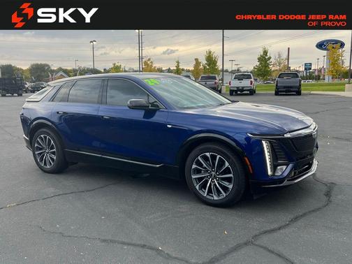 2024 Cadillac LYRIQ Sport