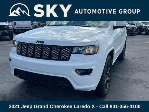 2021 Jeep Grand Cherokee Laredo