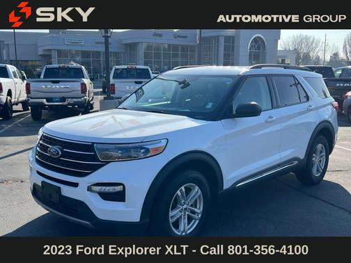 2023 Ford Explorer XLT