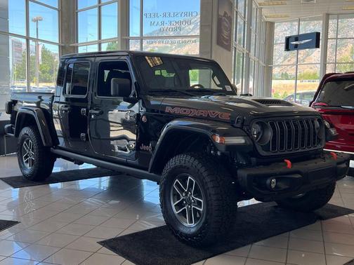 2025 Jeep Gladiator Mojave X