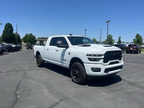 2025 RAM 2500 Laramie Crew Cab 4x4 6'4' Box
