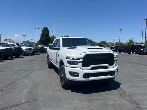 2025 RAM 2500 Laramie Crew Cab 4x4 6'4' Box