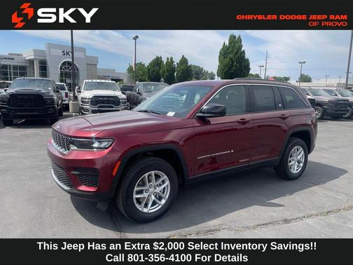 2025 Jeep Grand Cherokee Laredo