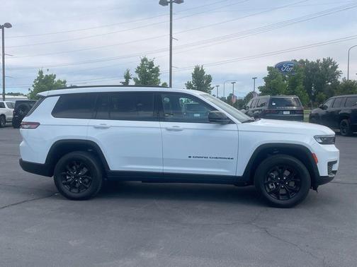 2025 Jeep Grand Cherokee L Altitude