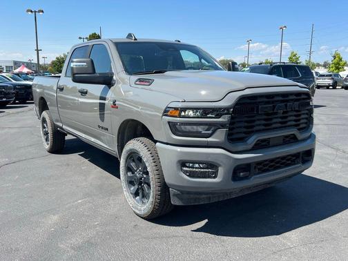 2025 RAM 2500 Big Horn Crew Cab 4x4 6'4' Box