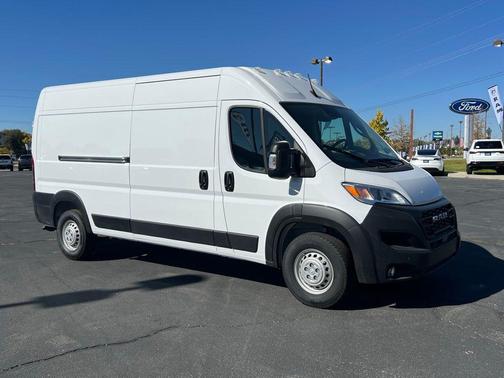 2025 RAM ProMaster 2500 Tradesman