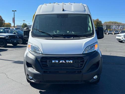 2025 RAM ProMaster 2500 Tradesman
