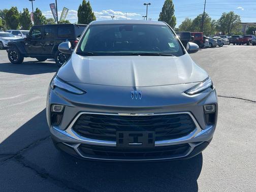 Moonstone Gray Metallic 2025 Buick Encore GX Preferred