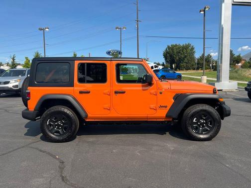 2025 Jeep Wrangler Sport