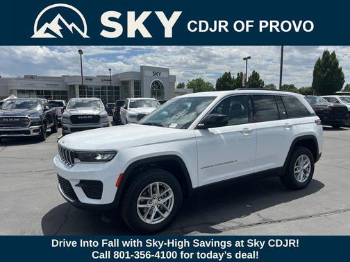 2025 Jeep Grand Cherokee Laredo
