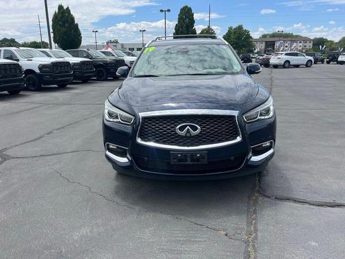 2019 INFINITI QX60 Luxe
