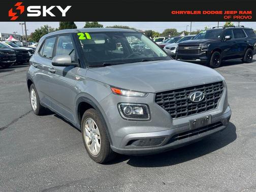 2021 Hyundai VENUE SE