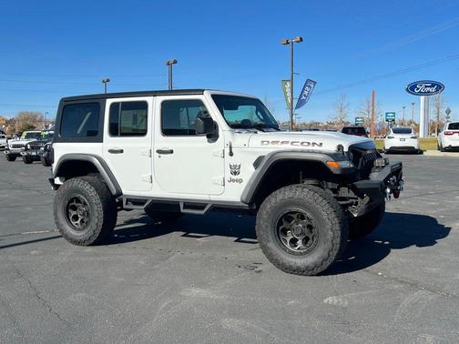 Bright White Clearcoat 2021 Jeep Wrangler Unlimited Rubicon