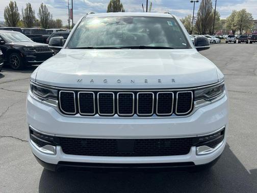 2025 Jeep Wagoneer 4x4