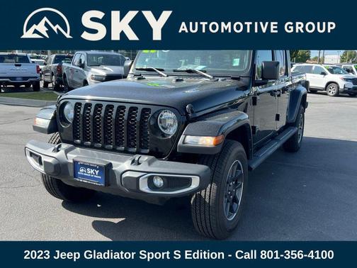 2023 Jeep Gladiator Sport S
