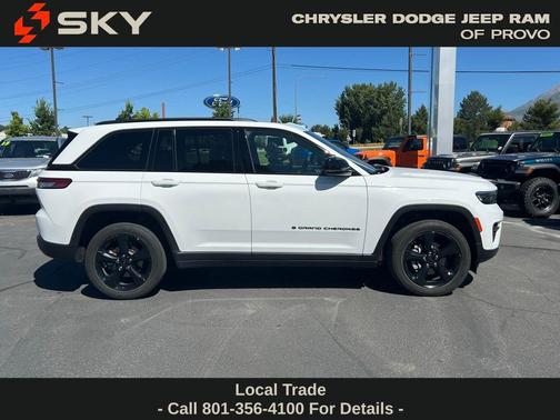2023 Jeep Grand Cherokee Altitude