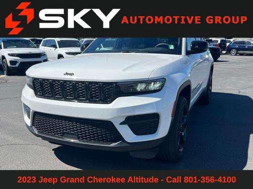 2023 Jeep Grand Cherokee Altitude