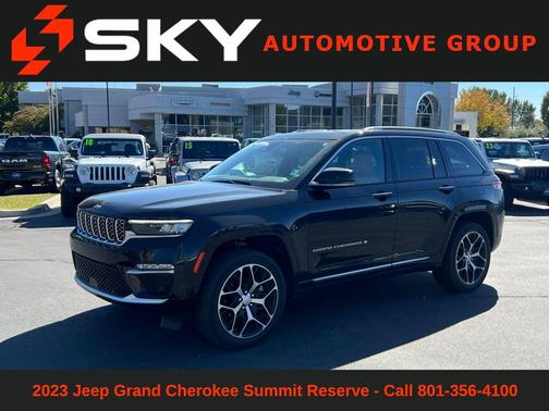 2023 Jeep Grand Cherokee Summit