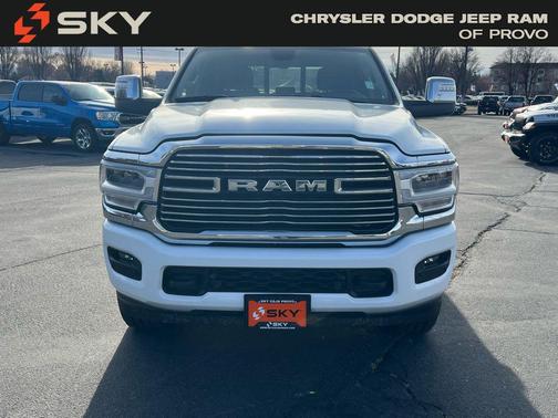 2024 RAM 2500 Laramie Crew Cab 4x4 6'4' Box