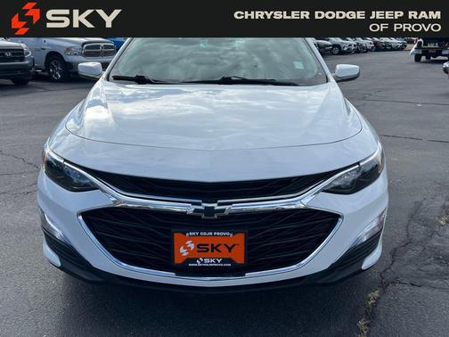 2022 Chevrolet Malibu FWD RS