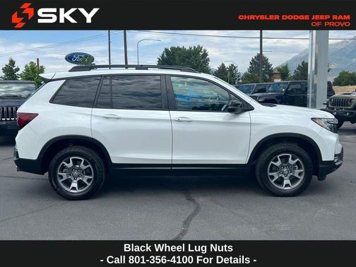 2023 Honda Passport AWD TrailSport