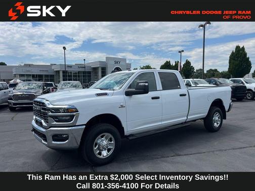 2025 RAM 2500 Tradesman Crew Cab 4x4 8' Box