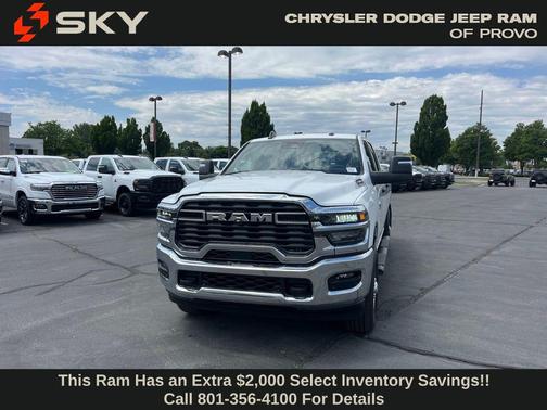 2025 RAM 2500 Tradesman Crew Cab 4x4 8' Box