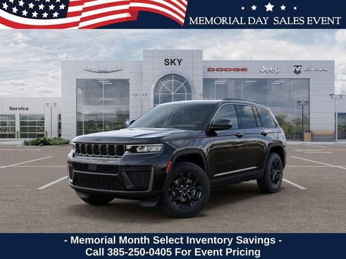 Diamond Black Crystal Pearlcoat 2026 Jeep Grand Cherokee Altitude