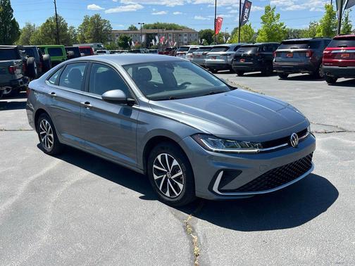 Platinum Gray Metallic 2025 Volkswagen Jetta 1.5T S