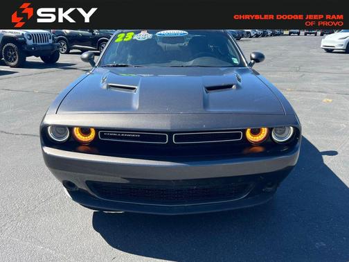 2023 Dodge Challenger SXT