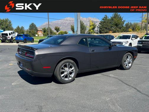 2023 Dodge Challenger SXT