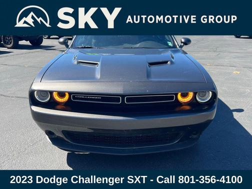 2023 Dodge Challenger SXT