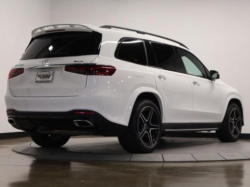2024 Mercedes-Benz GLS 450 4MATIC