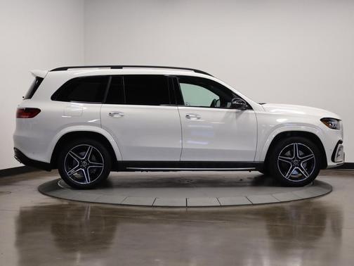 2024 Mercedes-Benz GLS 450 4MATIC