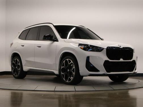 Alpine White 2024 BMW X1 M35i