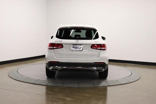 Polar White 2017 Mercedes-Benz GLC 300 Base 4MATIC